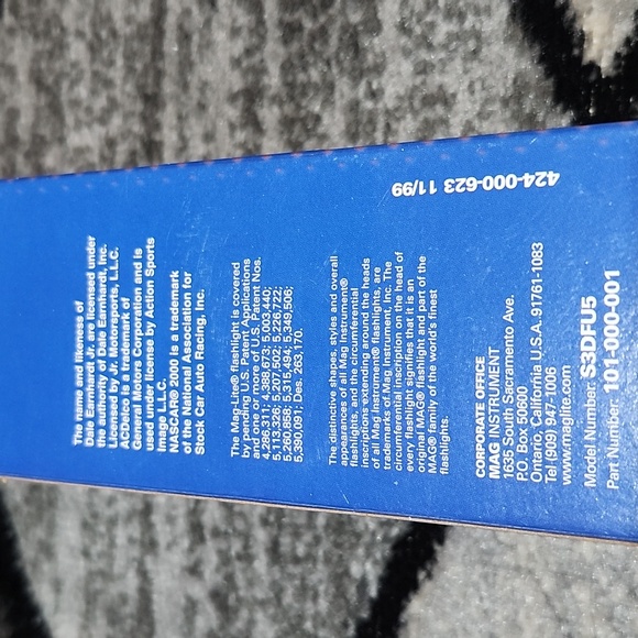 1999 MAG-LITE NASCAR DALE EARNHARDT JR #3 BLUE SIGNATURE SERIES FLASHLIGHT PRICE - Picture 3 of 15